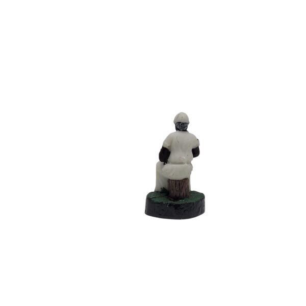 Escultura Preta Velha em resina 8 Cm - Image 2
