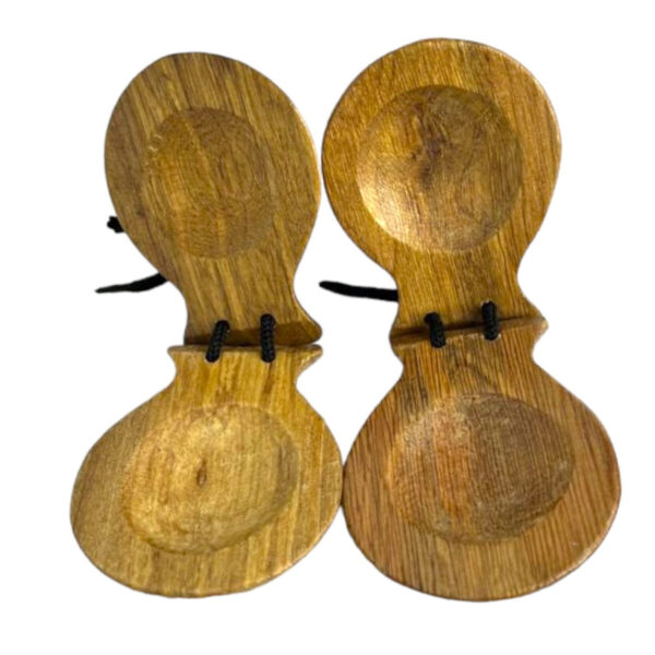 Castanholas Espanholas Madeira Clara 2 pares com 9 cm - Image 2